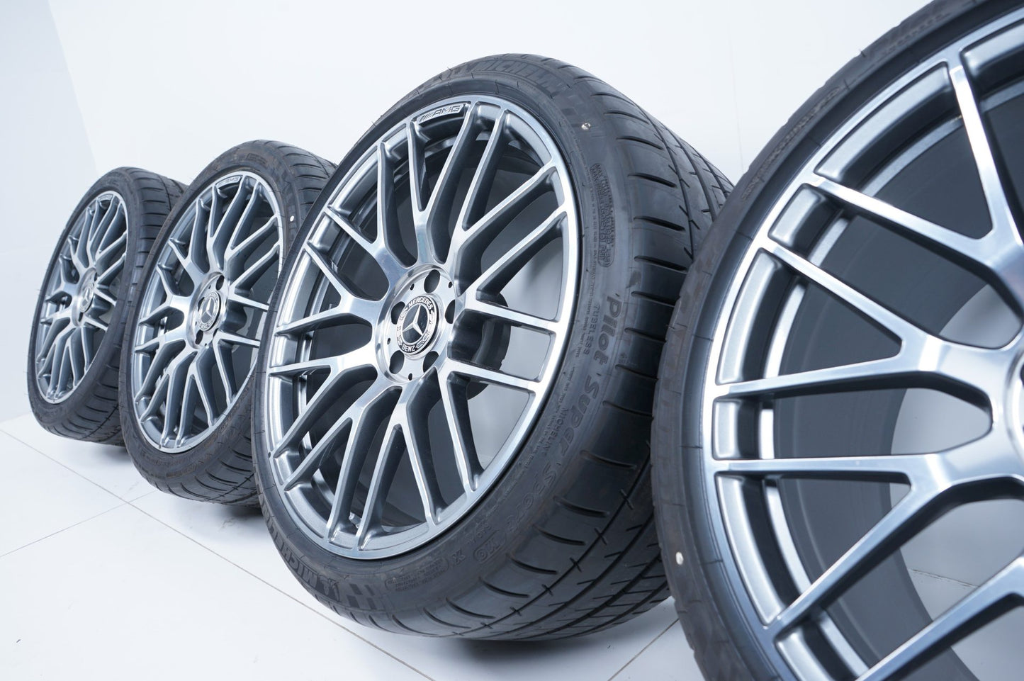Като Нови Mercedes AMG GTC W190 C190 19/20 Zoll Мерцедес 19/20 цола Джанти летен комплект летни гуми