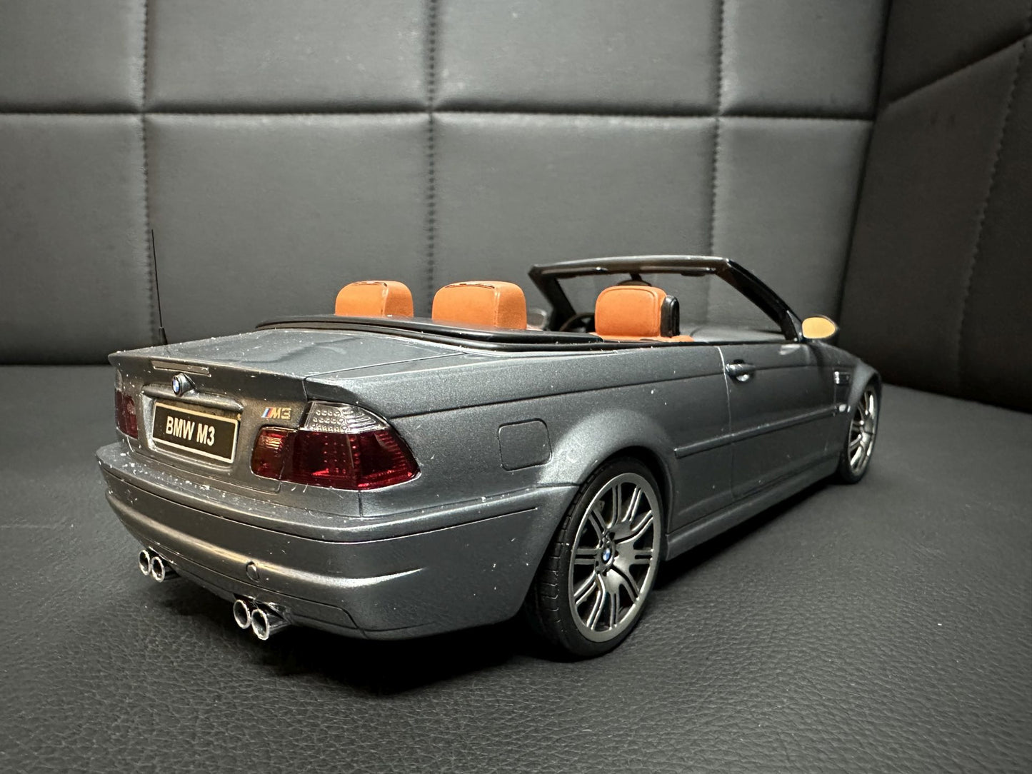 Bmw M3 E46 Cabrio grey Limitiert 457/2000 1:18 OTTO OT1006 Бмв M3 Е46 Кабрио сив Лимитирана