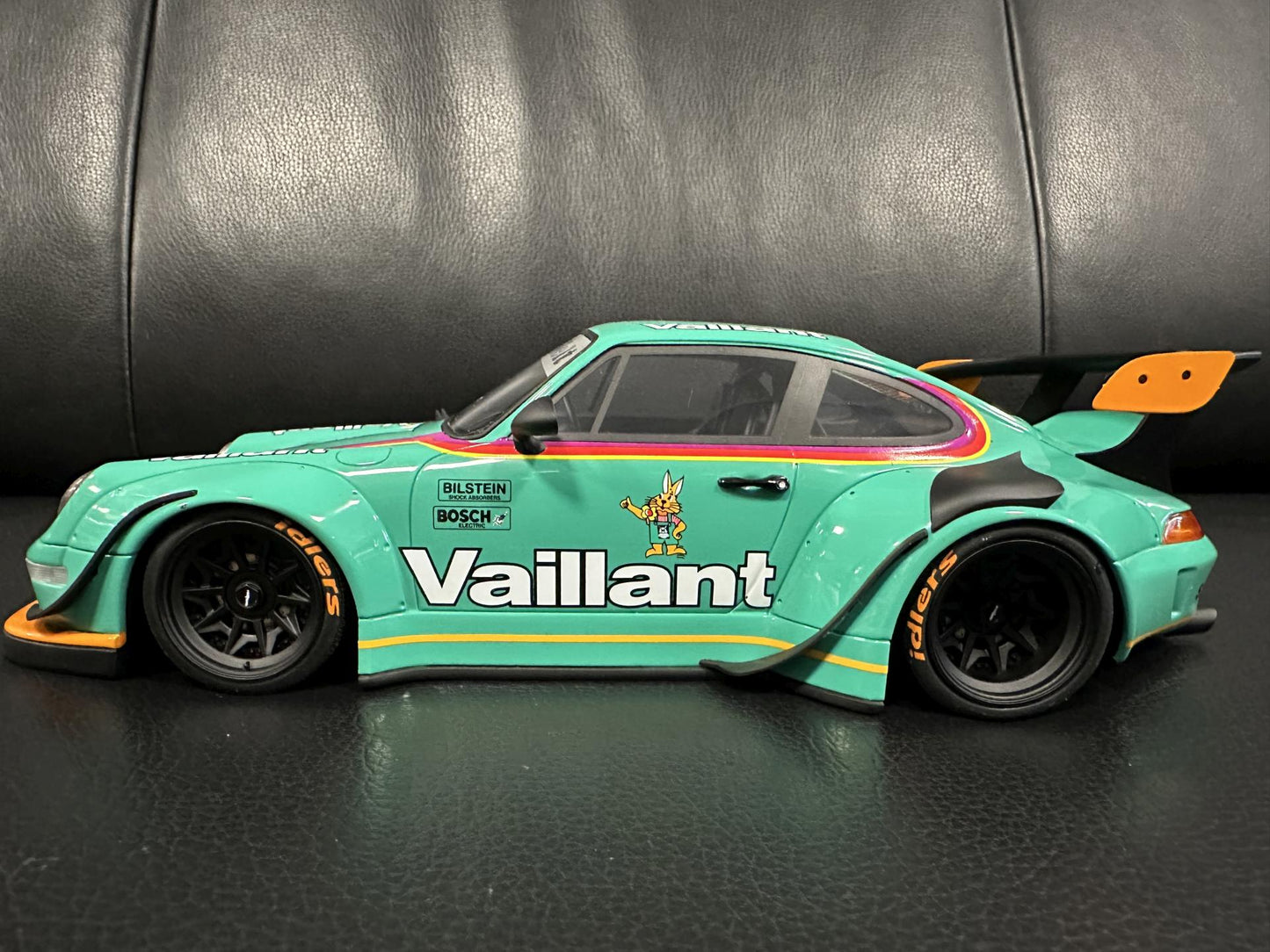 Porsche 911 993 RWB Vaillant Kit 2022 green Limitiert 632/1500 1:18 GT Spirit GT869 Порше 993 зелен Лимитирана