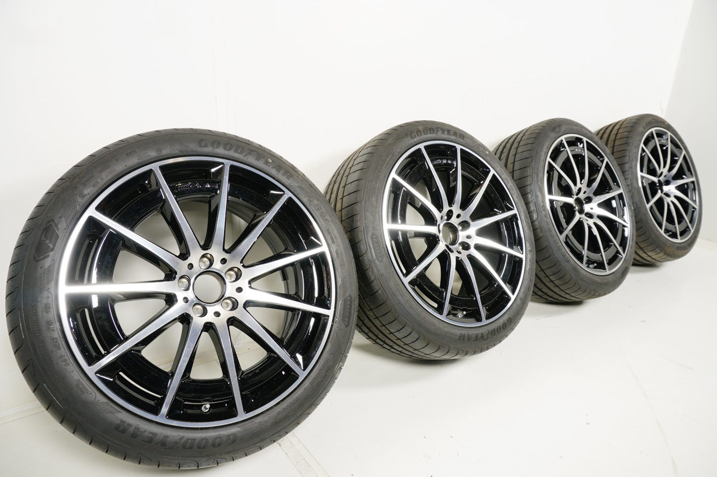 Като Нови Mercedes EQS Klasse 21 Zoll W297 V297 21 цола AMG джанти летен комплект летни гуми