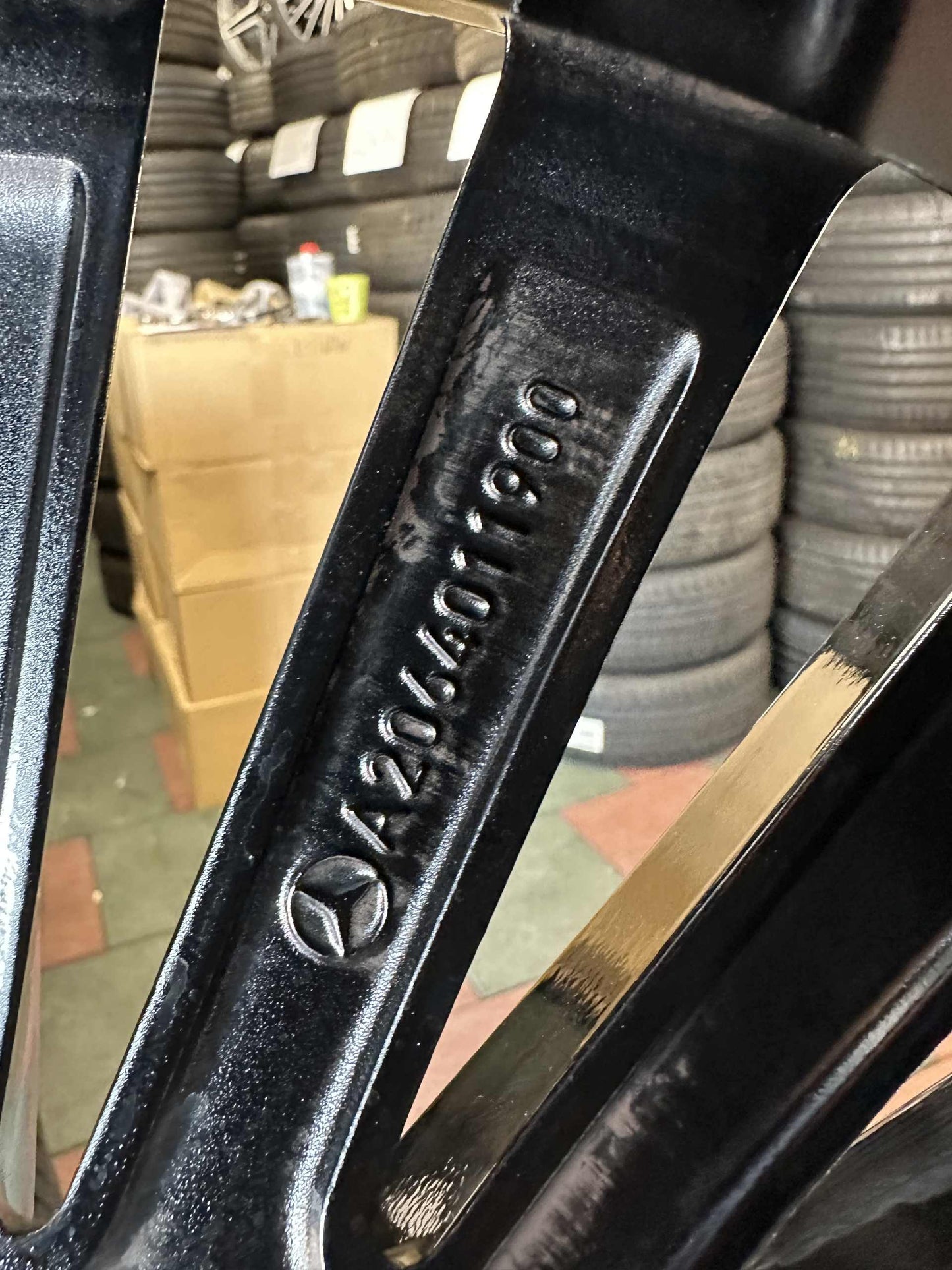 Оригинал Mercedes C klasse W206 AMG 19 Zoll Мерцедес Ц класа W206 19 цола AMG летен комплект летни гуми