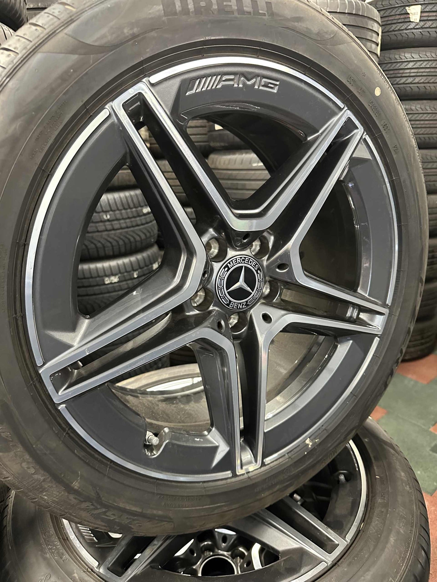 Оригинал Нови Mercedes S Klasse W223 V223 AMG 19 Zoll Мерцедес С Класа AMG 19 цола джанти летен комплект летни гуми