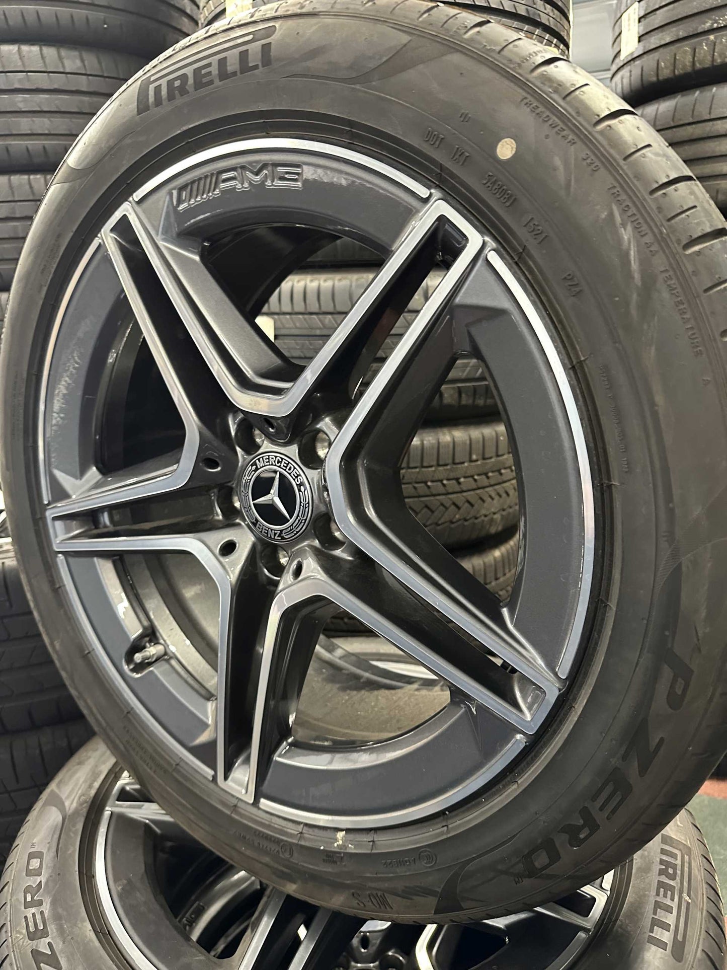 Оригинал Нови Mercedes S Klasse W223 V223 AMG 19 Zoll Мерцедес С Класа AMG 19 цола джанти летен комплект летни гуми