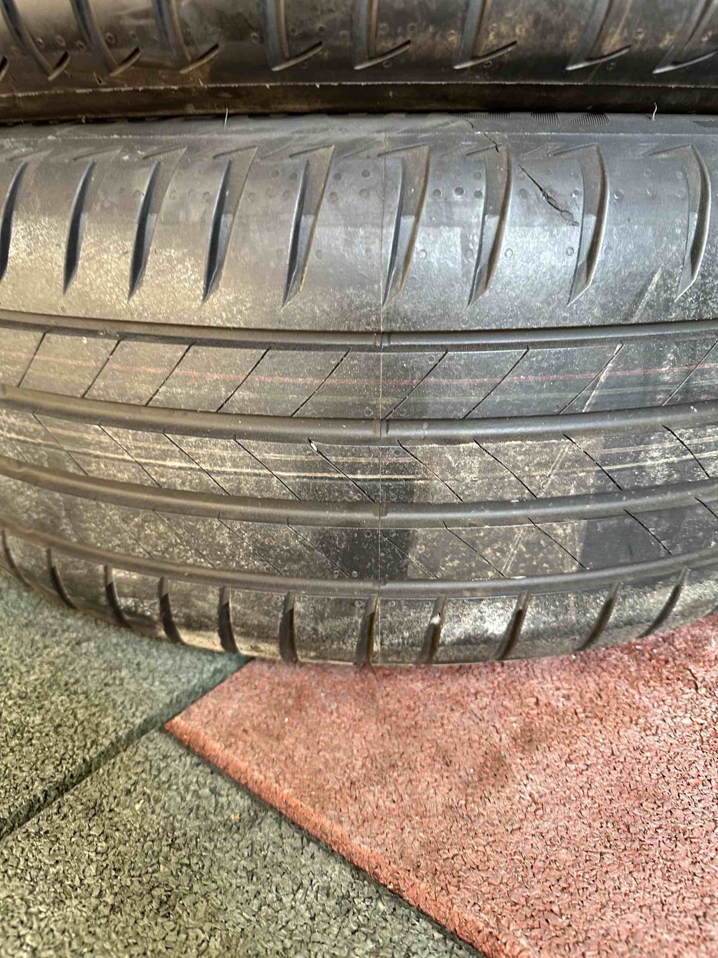 Като нови Mercedes GLA GLB H247 X247 AMG 19 Zoll Мерцедес ГЛА ГЛБ 19 цола AMG алуминиеви джанти летен комплект летни гуми