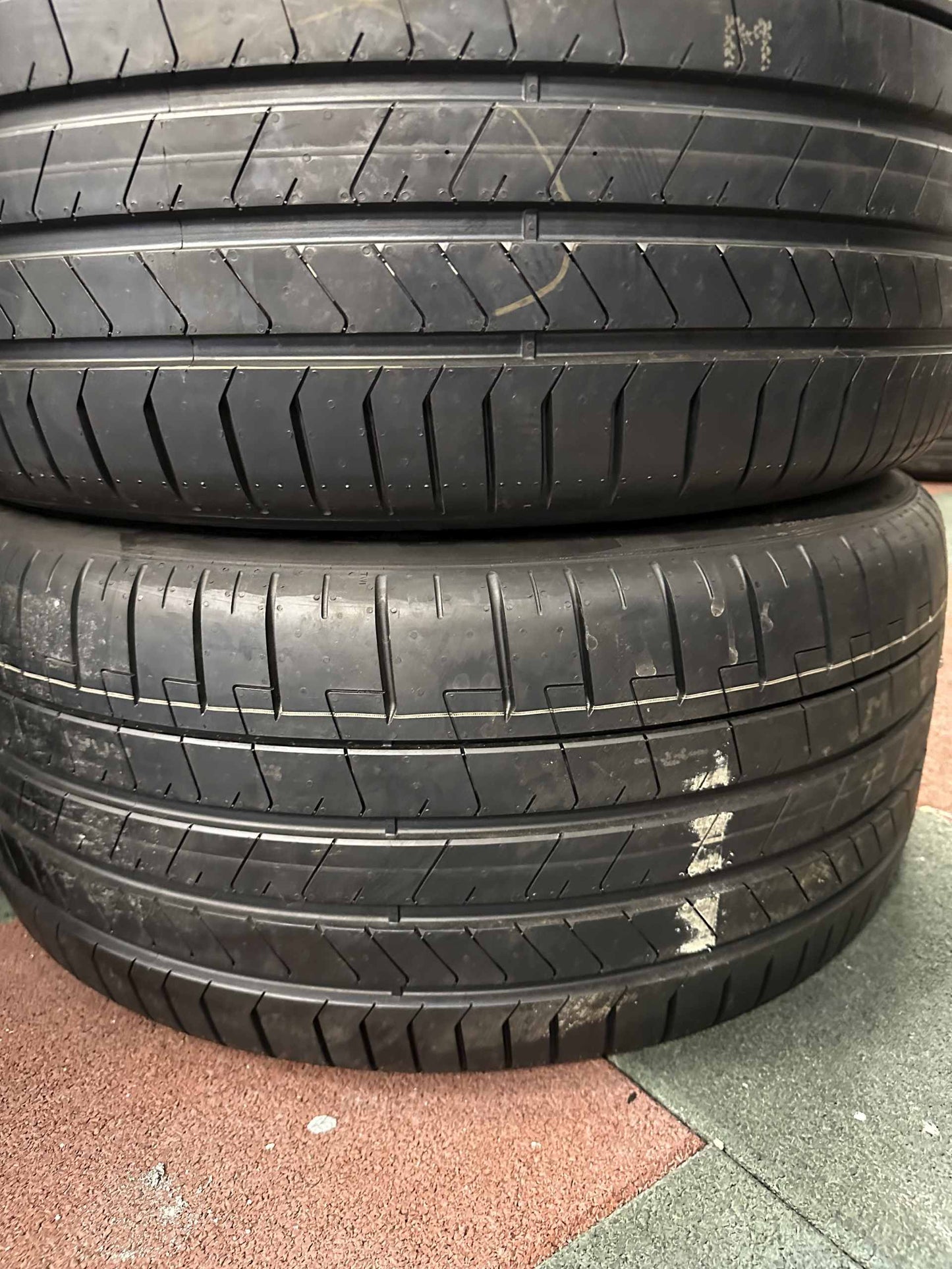 Оригинал Нови Mercedes S Klasse W223 V223 AMG 19 Zoll Мерцедес С Класа AMG 19 цола джанти летен комплект летни гуми
