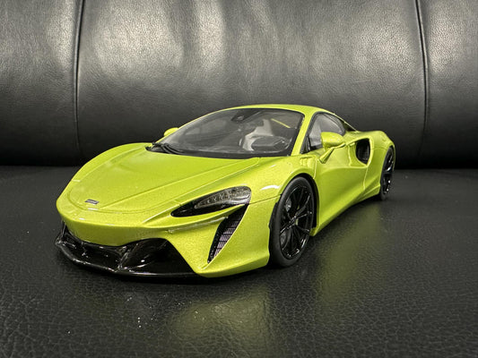 Mclaren Artura green Limitiert 701/999 1:18 GT Spirit GT400 Макларън Артура зелен Лимитирана