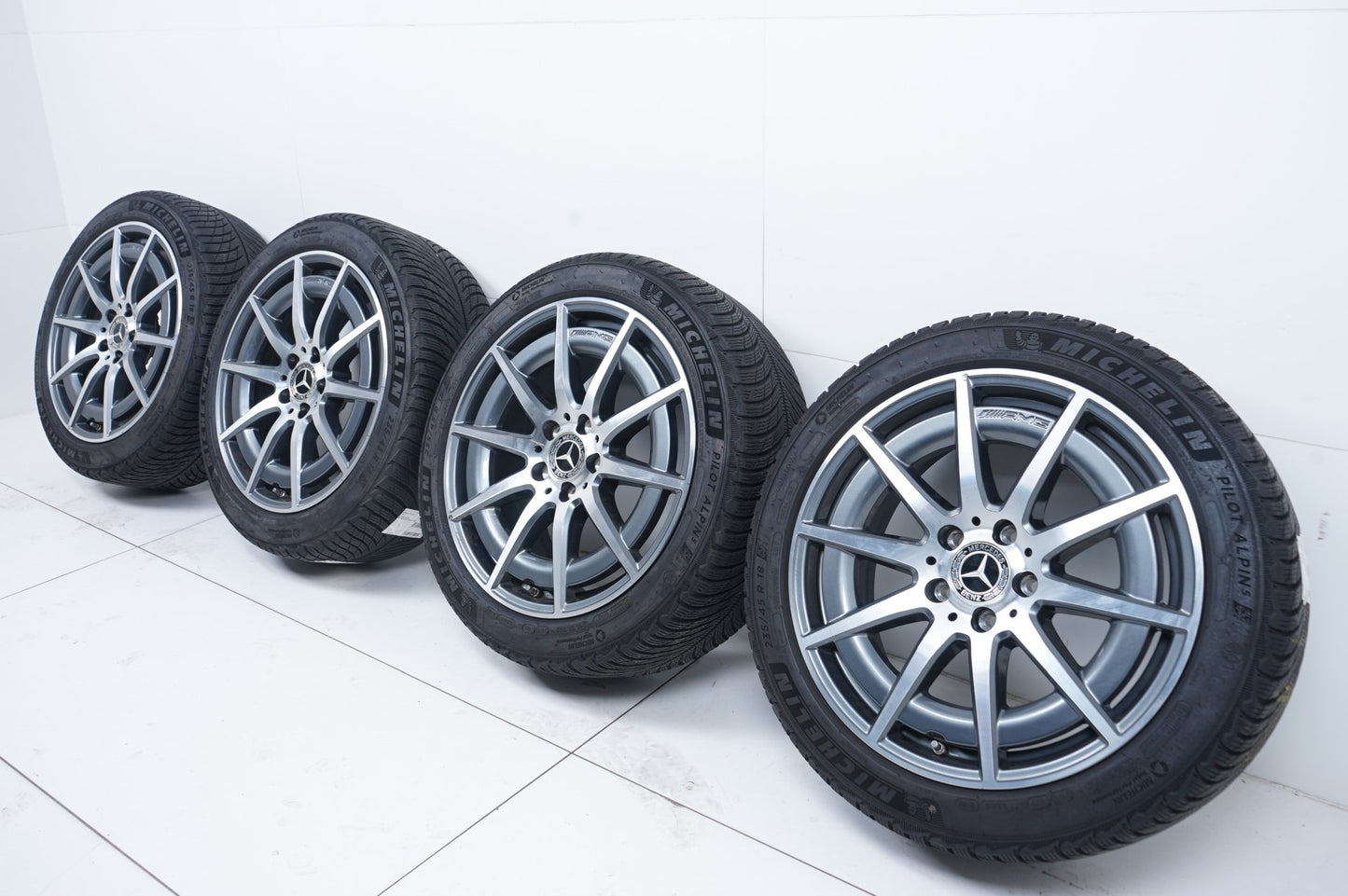 Оригинал Mercedes C43 AMG W206 Klasse 18 Zoll Мерцедес Ц43 W206 18 цола джанти зимен комплект зимни гуми