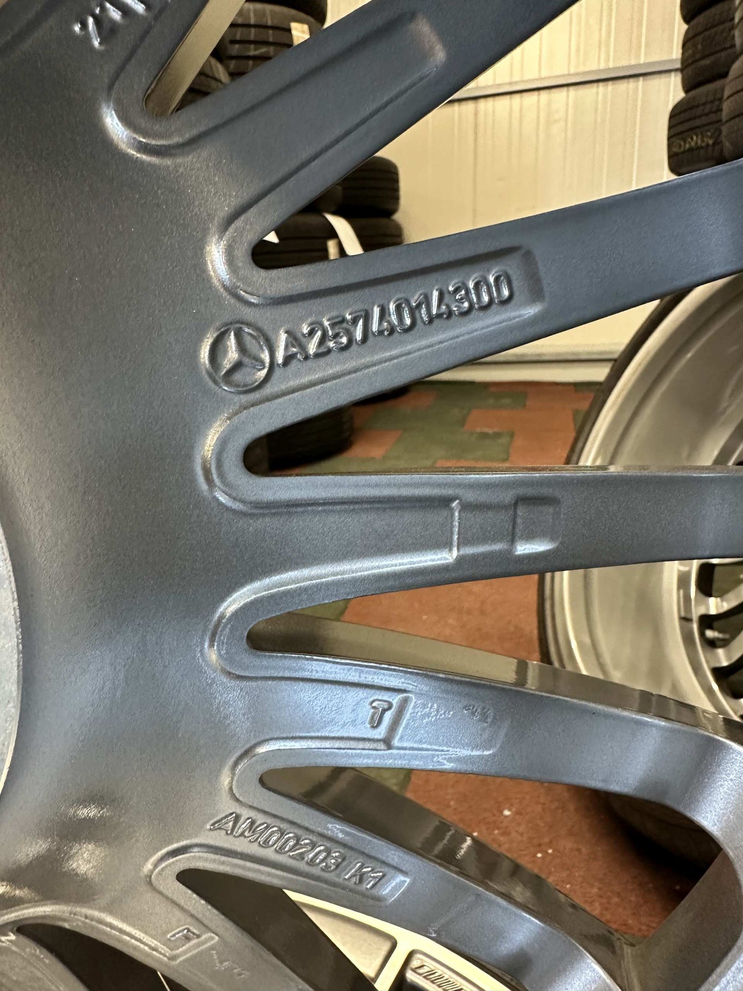Като Нови Оригинал Mercedes CLS53 AMG W257 20 Zoll Мерцедес Цлс53 20 цола джанти летен комплект летни гуми
