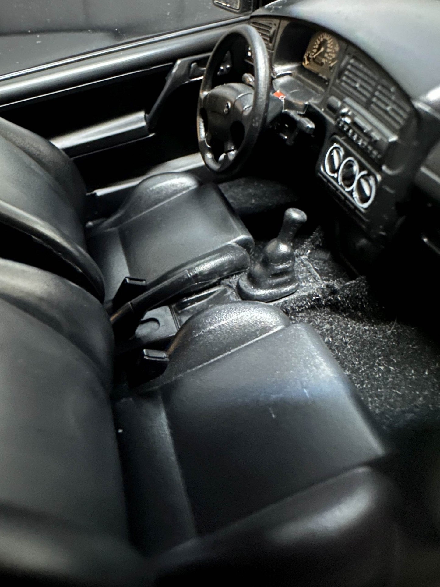Volkswagen Golf 3 VR6 black Limitiert 500pcs 1:18 NOREV 188509 Фолксваген Голф 3 черен Лимитирана 500 броя