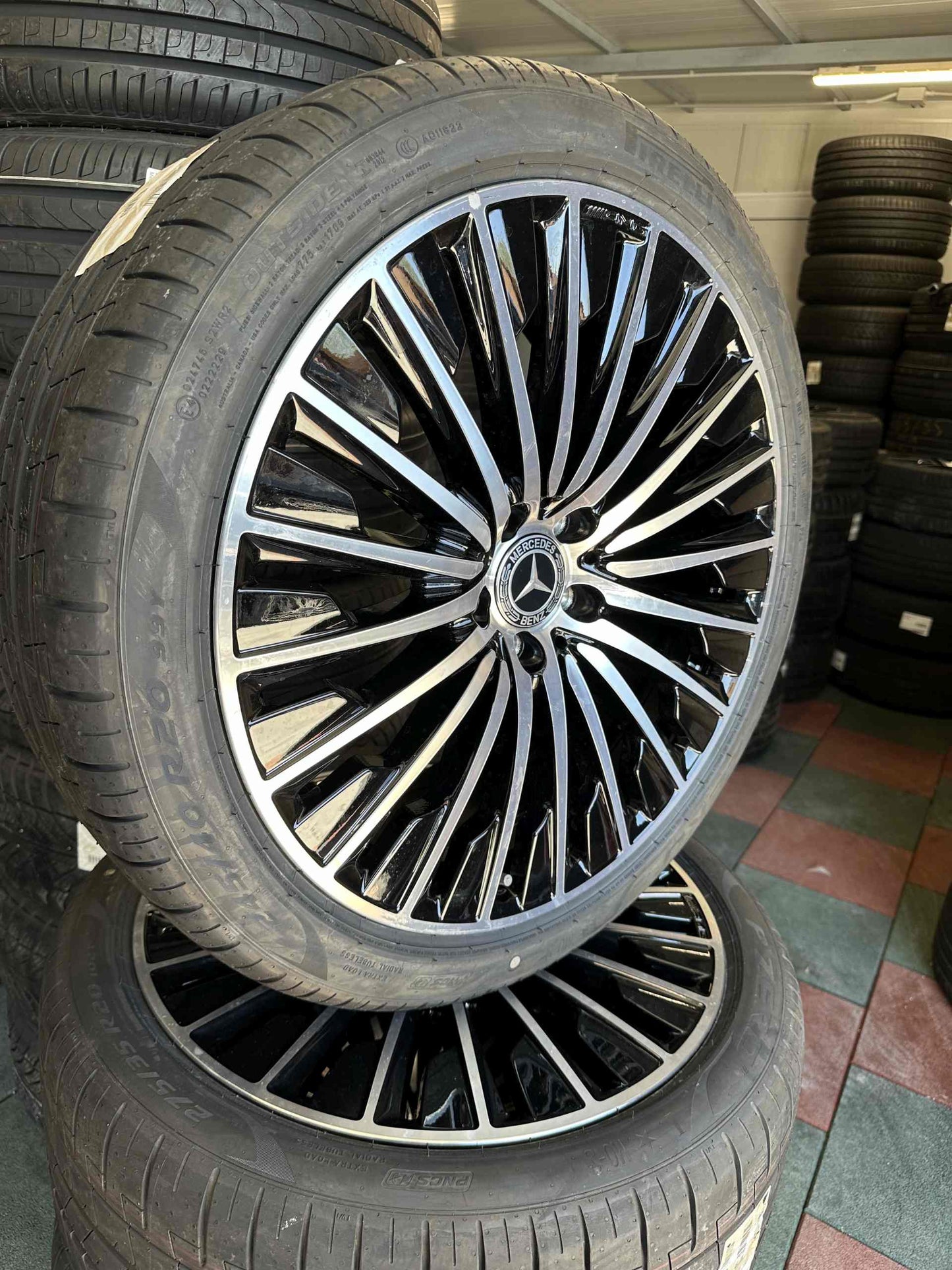 Оригинал Нови Mercedes E Klasse 20 Zoll W214 Е класа W214 20 цола AMG джанти летен комплект летни гуми