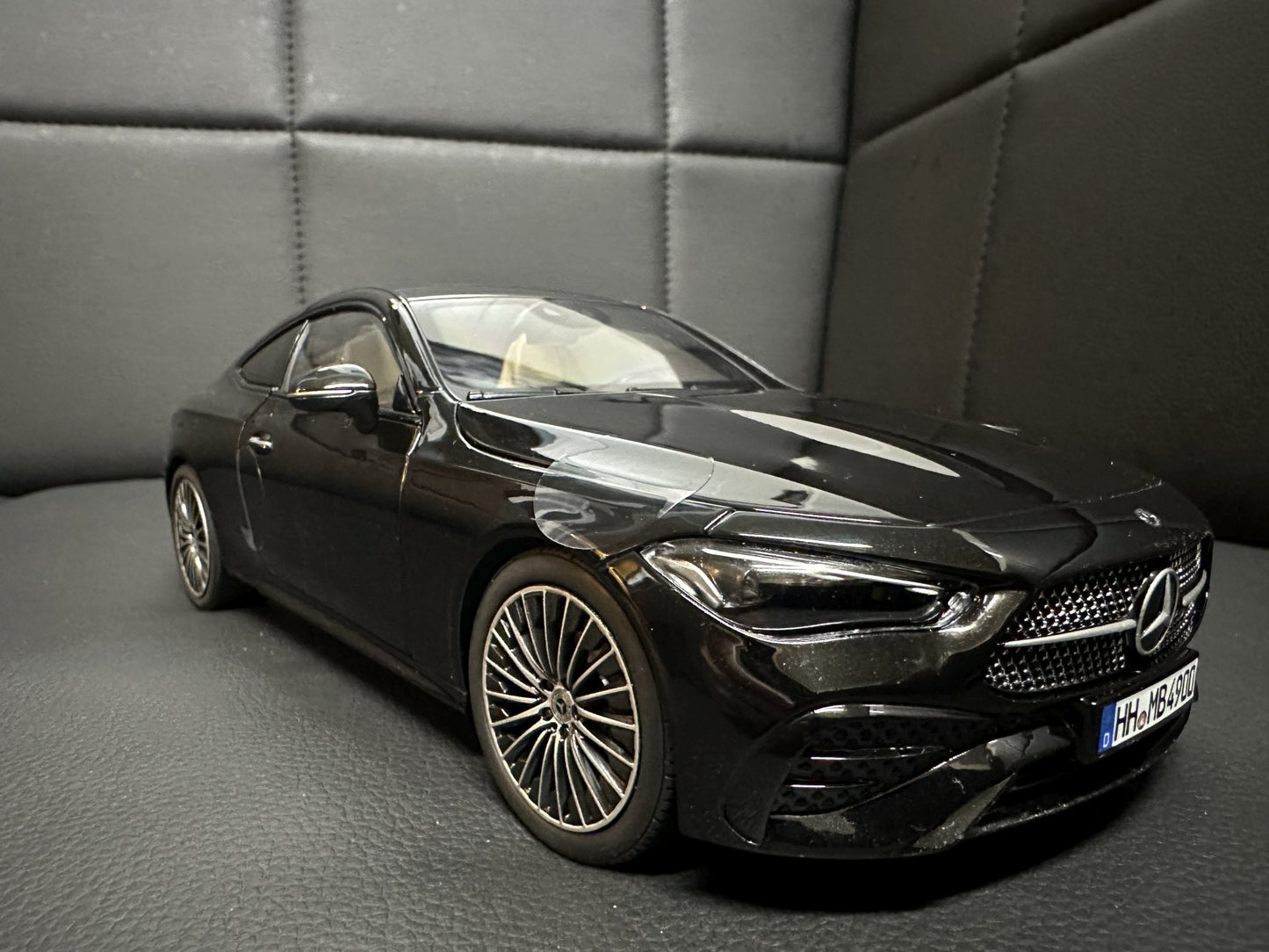 Mercedes Benz CLE W236 black 1:18 NOREV 183937 Мерцедес Бенц ЦЛЕ черен отваряем
