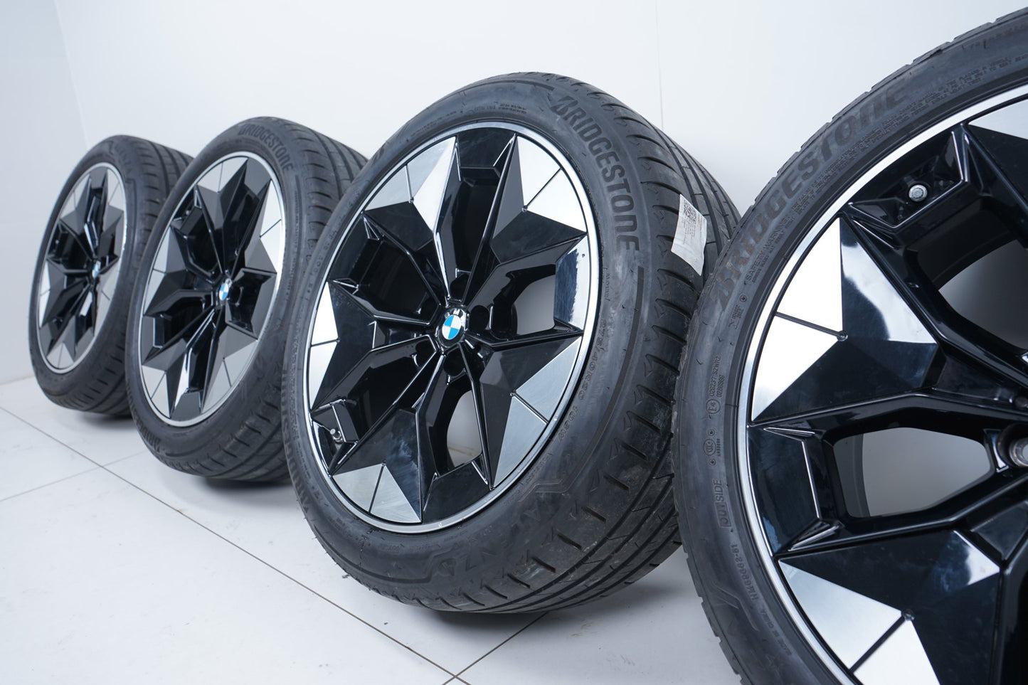 Оригинал BMW iX3 X3 X4 G01 G02 G08 20 Zoll 843 Бмв 20 цола Г01 Г02 Г08 Алуминиеви джанти 843 летен комплект летни гуми