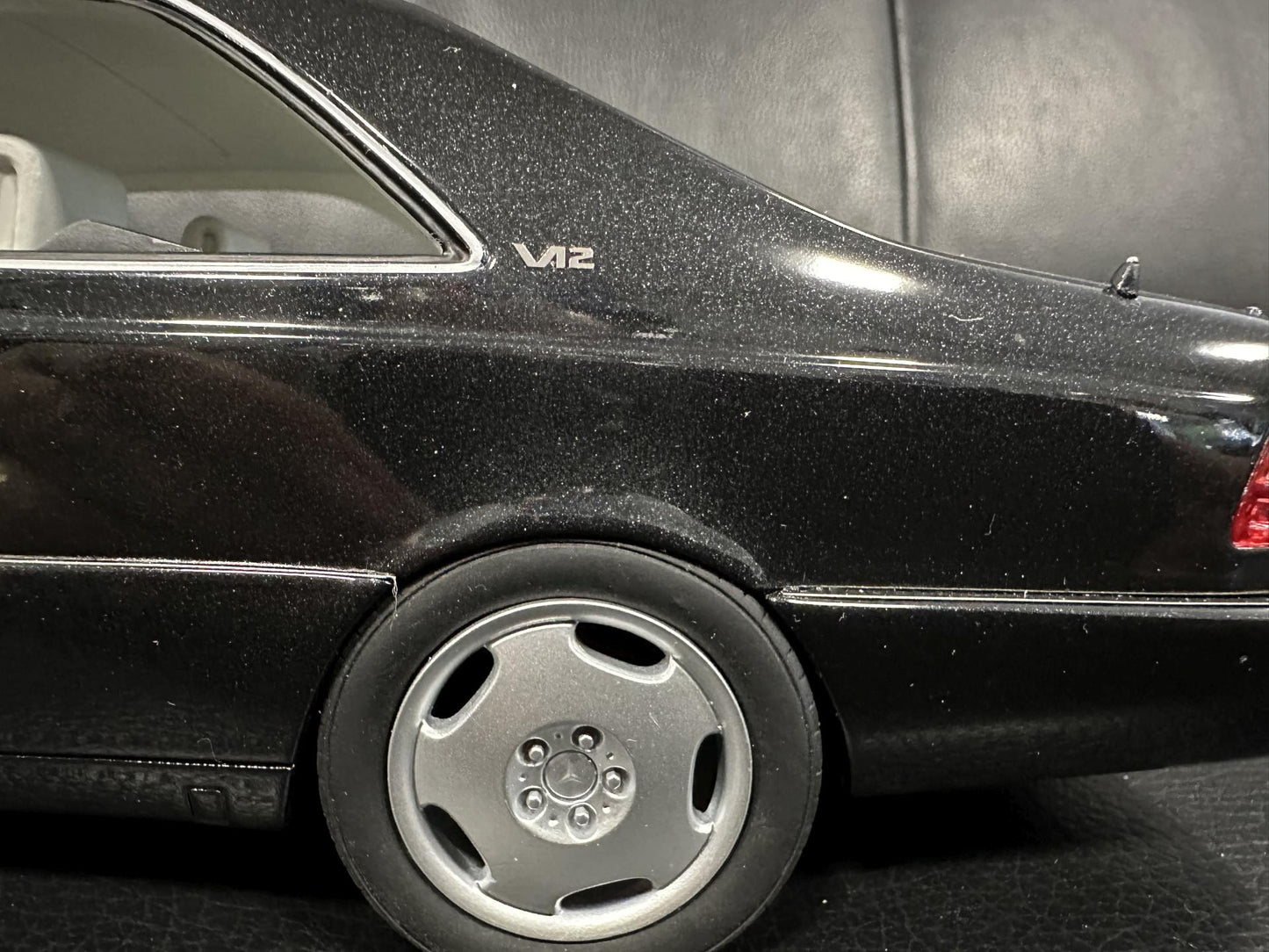Mercedes Benz S Klasse 600SEC V12 Coupe C140 1992 black 1:18 Cult Scale CML079-2 Мерцедес Бенц С Класа 600 СЕК черен