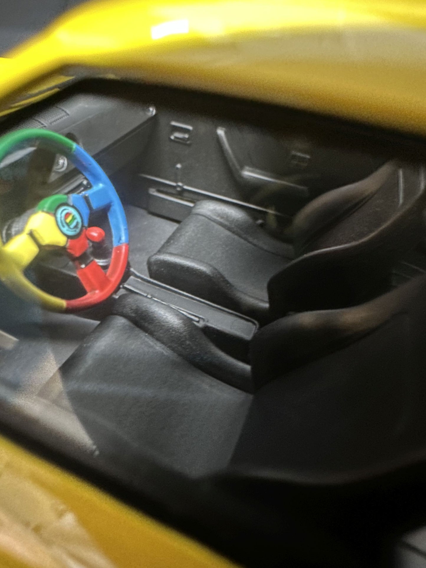 Opel Manta B Mattig yellow/blue 1:18 Modelcar MCG 18095 Опел Манта Б жълто/син