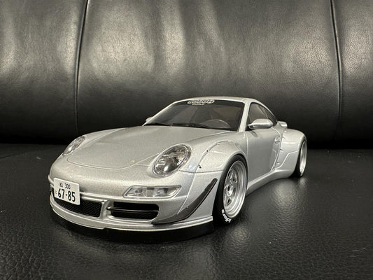 Porsche 997 RWB silver 1:18 IXO 18CMC166.22 Порше 997 сив