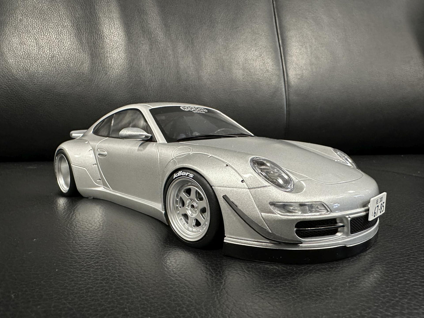 Porsche 997 RWB silver 1:18 IXO 18CMC166.22 Порше 997 сив