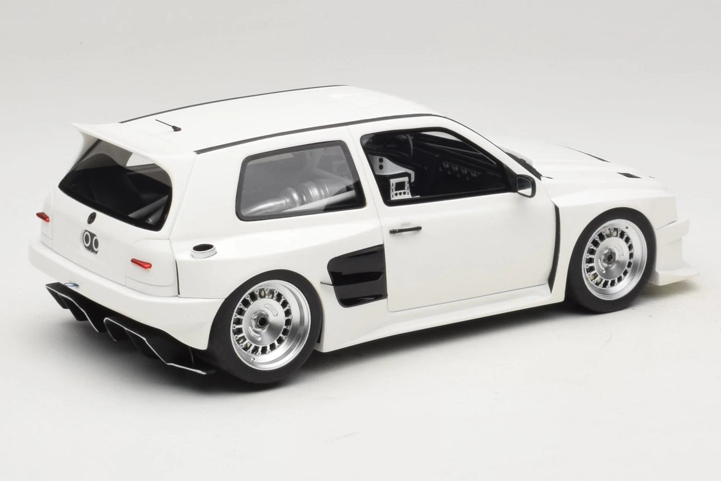 Volkswagen VW Golf 3 MK3 Khyzyl Saleem White Ottomobile OT1110 1:18  Фолксваген Голф 3 МК3 Лимитирана бял