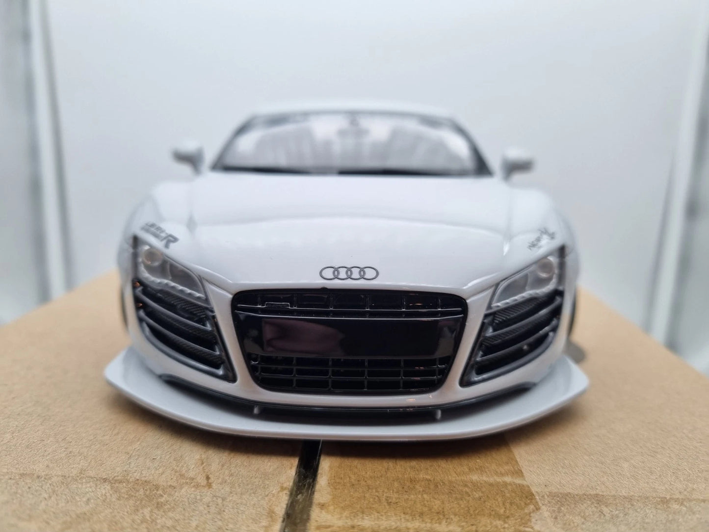 Audi R8 Liberty Walk grey Limitiert 1:18 GT Spirit GT325 Ауди Р8 Лимитирана сив