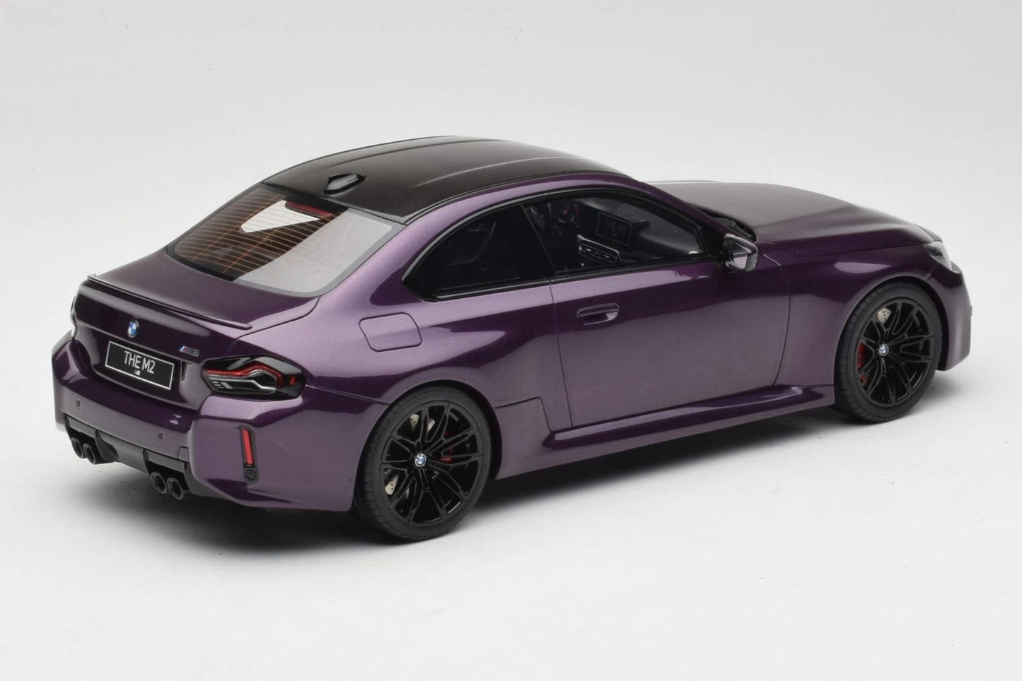 Bmw M2 G87 purple 1:18 GT Spirit GT946 Бмв M2 лилав Лимитирана