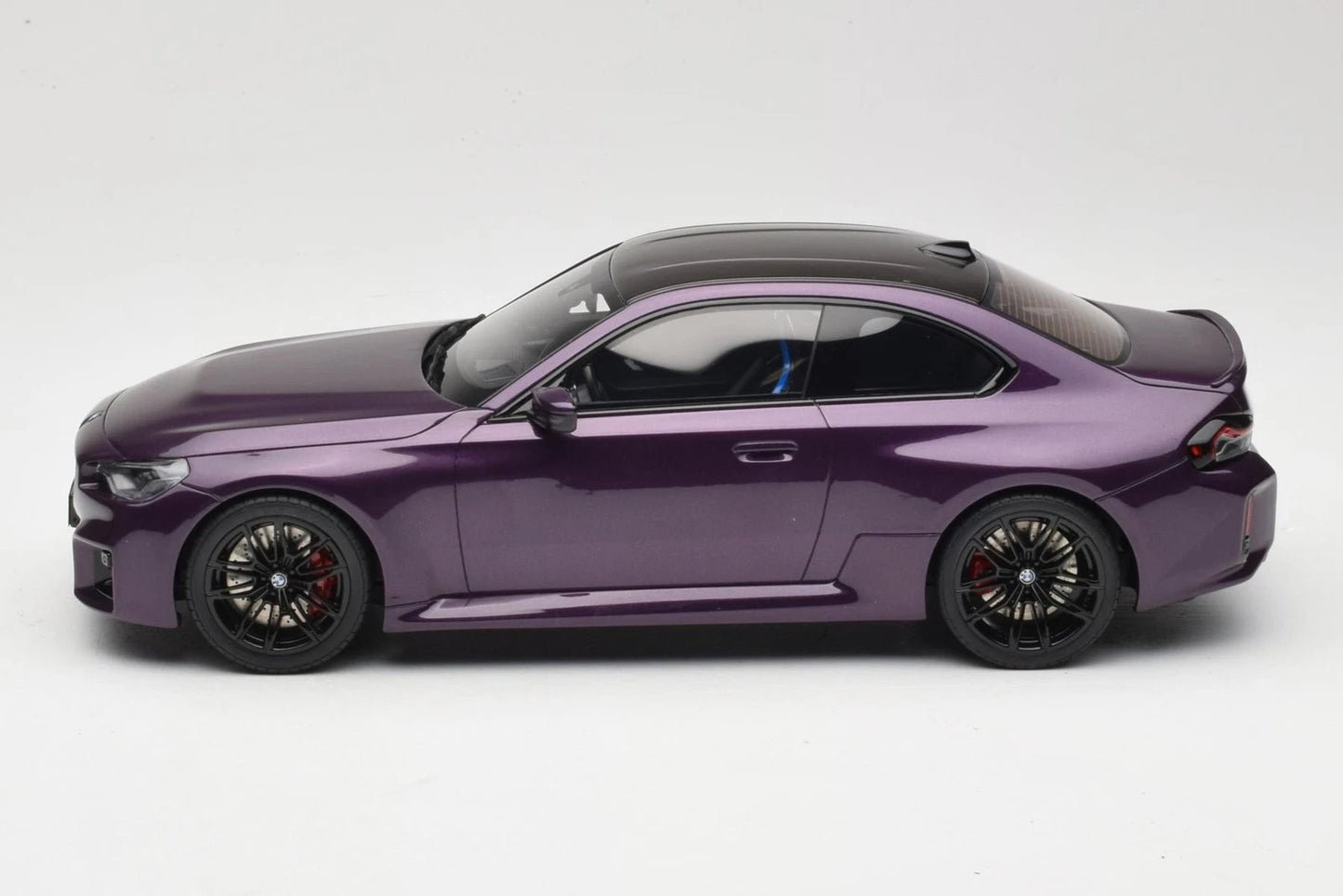 Bmw M2 G87 purple 1:18 GT Spirit GT946 Бмв M2 лилав Лимитирана
