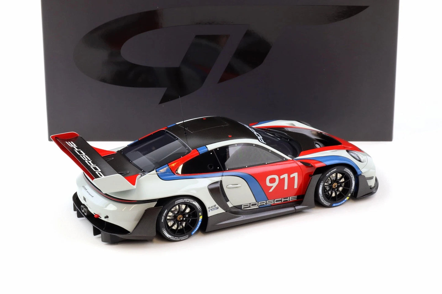 Porsche 911 992 GT3 R Rennsport 2023 Limitiert white-red-blue 1:18 GT Spirit GT495 Порше ГТ3 Р Спорт Лимитирана