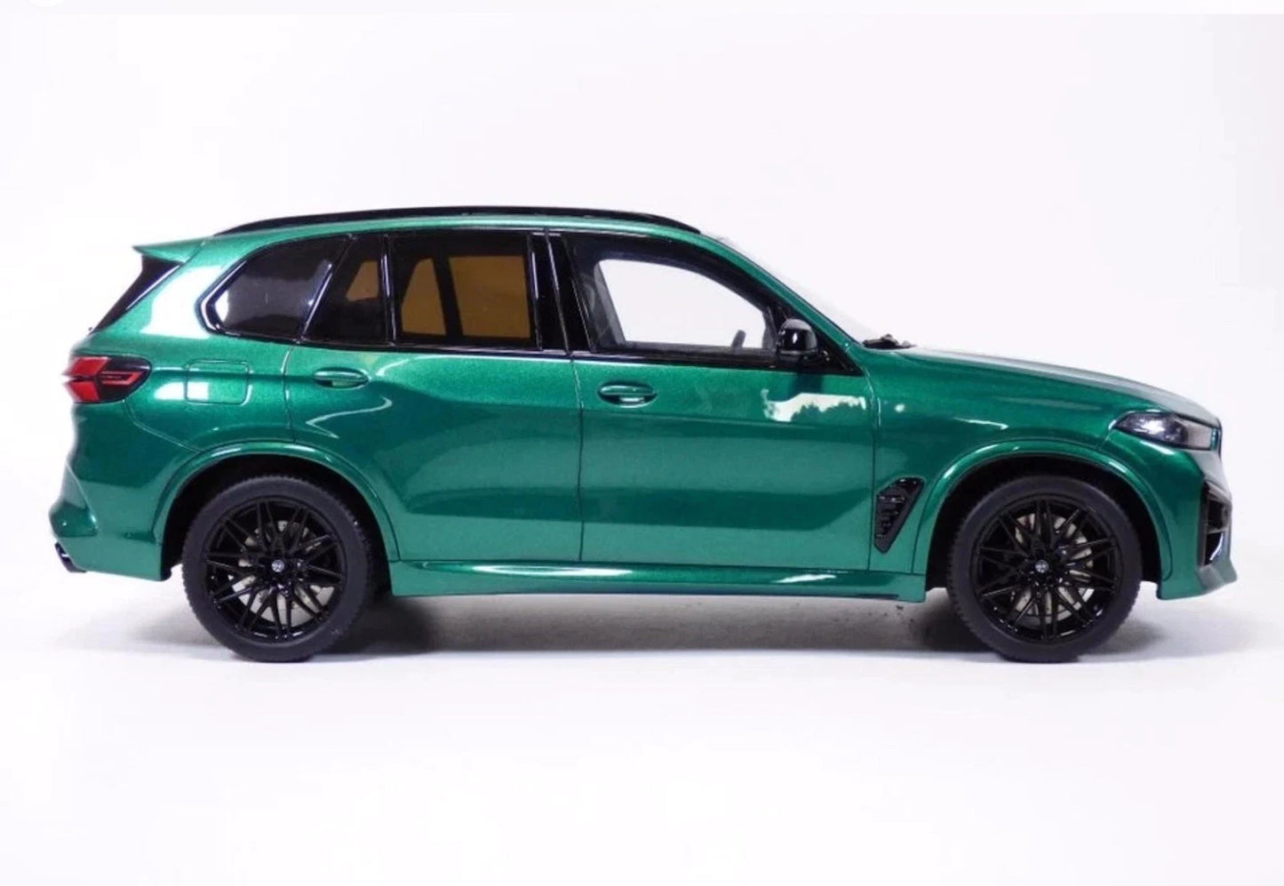 Bmw X5M F95 Competition 2023 green Limited 1:18 GT Spirit GT490 Бмв зелен Лимитирана