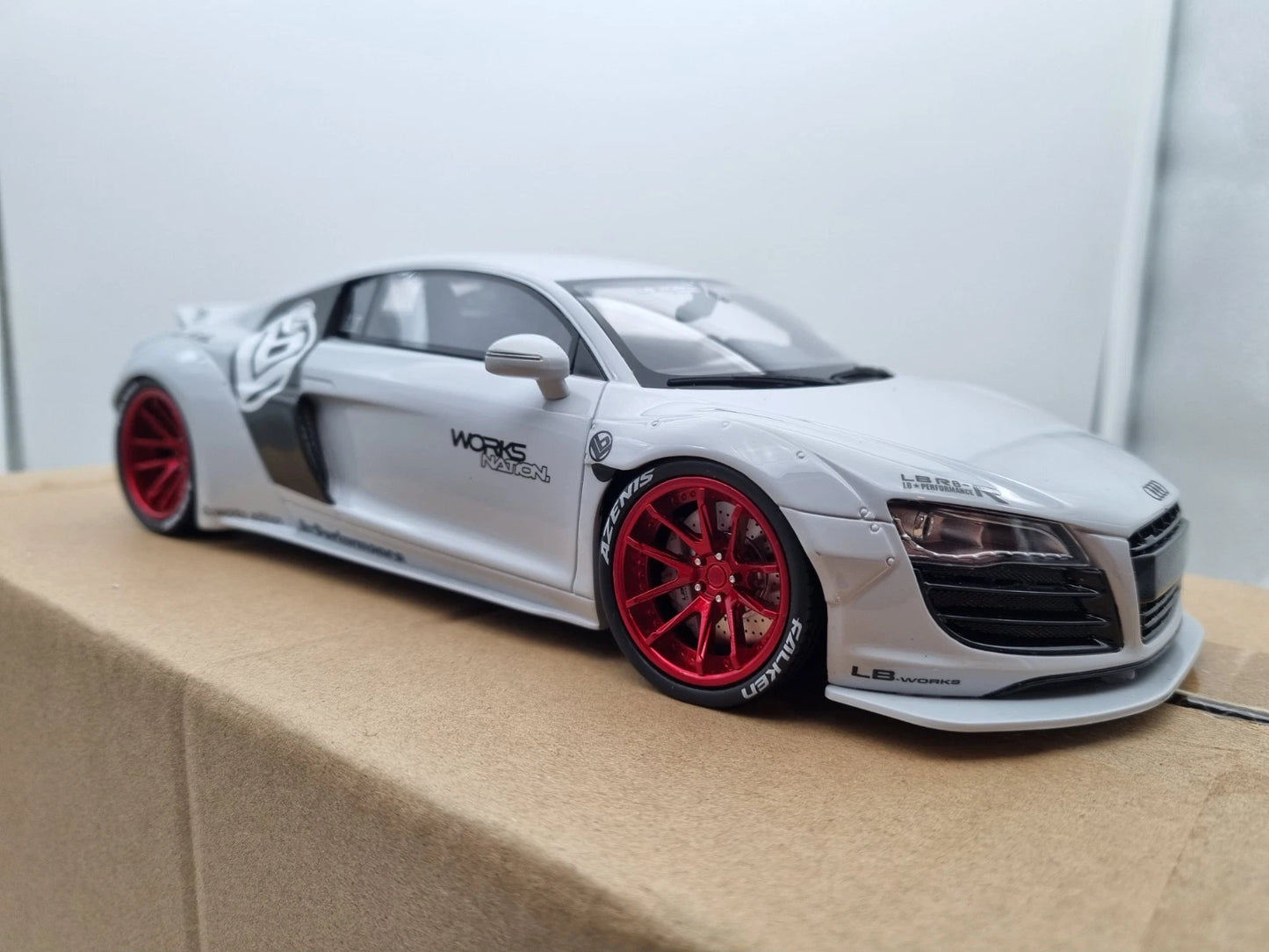 Audi R8 Liberty Walk grey Limitiert 1:18 GT Spirit GT325 Ауди Р8 Лимитирана сив