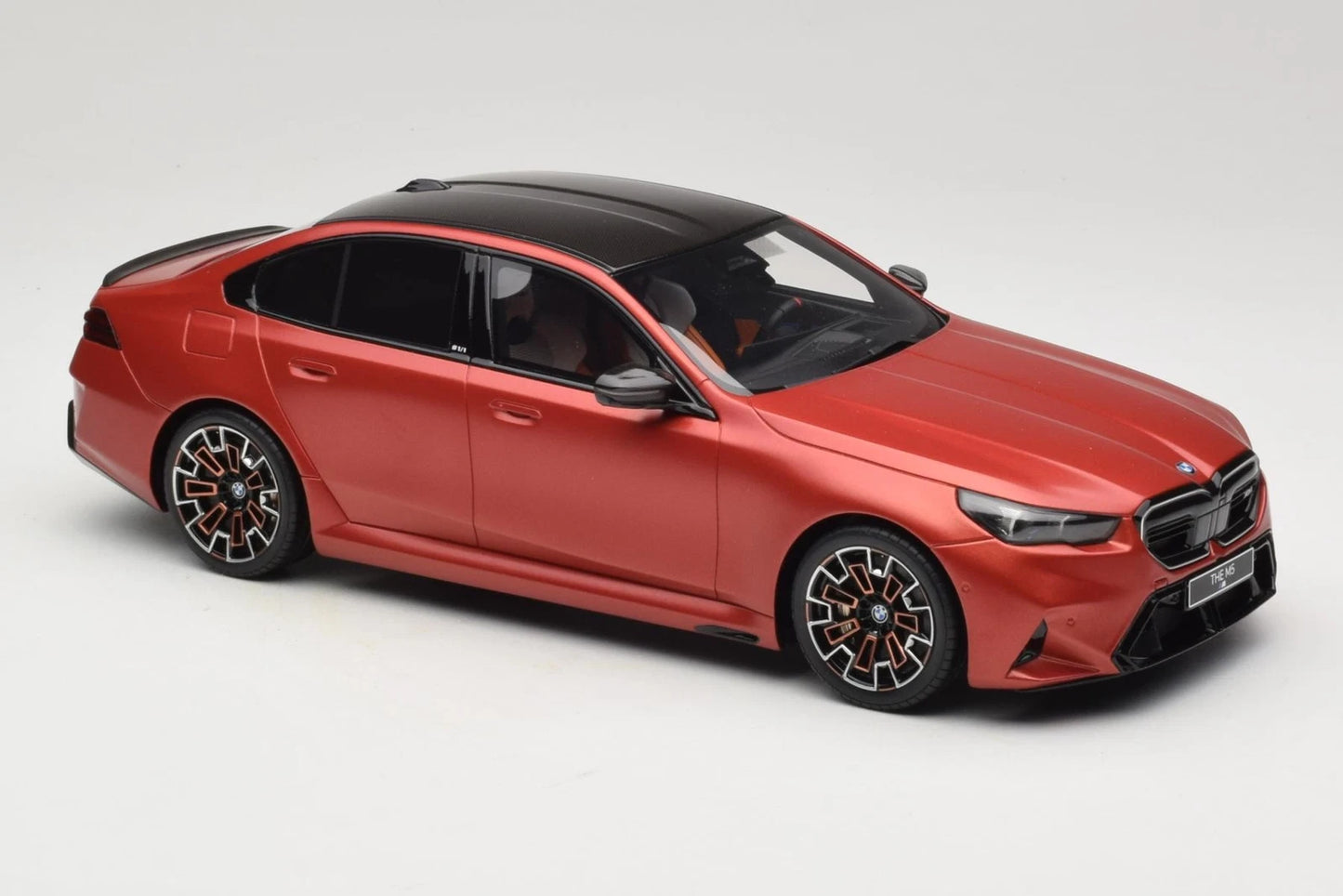 Bmw M5 G90 2025 red Limited 1:18 GT Spirit GT966 Бмв М5 Г90 Лимитирана червен