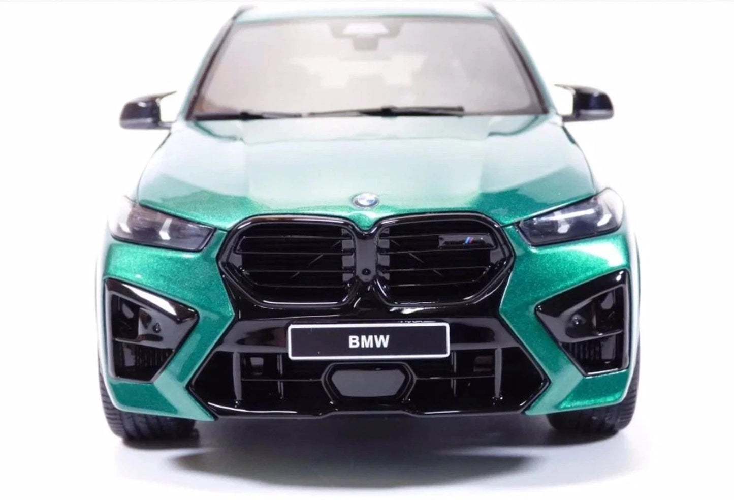 Bmw X5M F95 Competition 2023 green Limited 1:18 GT Spirit GT490 Бмв зелен Лимитирана