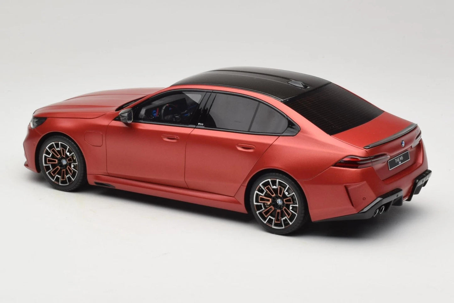 Bmw M5 G90 2025 red Limited 1:18 GT Spirit GT966 Бмв М5 Г90 Лимитирана червен