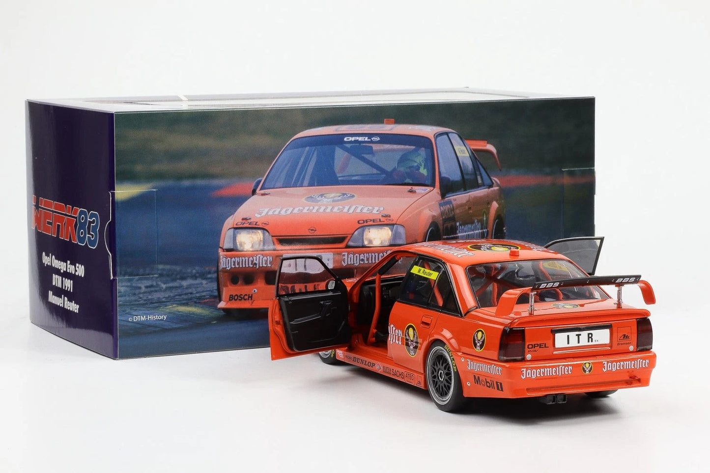Opel Omega 3000 24V 1991 DTM Jägermeister Werk 83 W18045001 1:18 Опел Омега 3000 24V