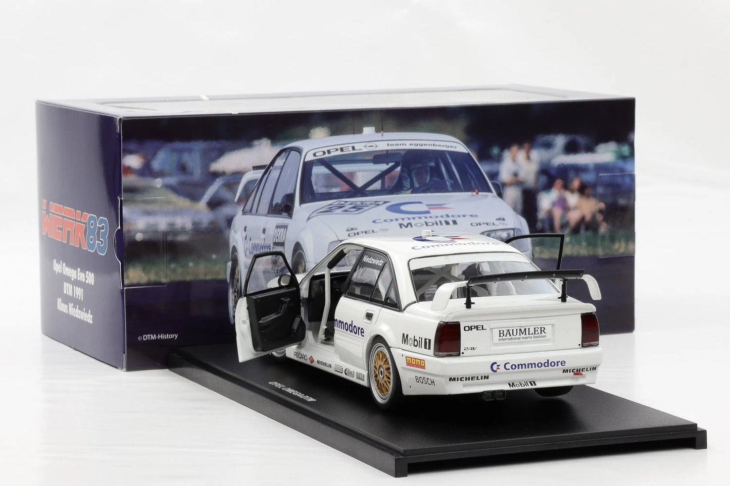 Opel Omega 3000 Evo 500 1991 DTM Dekra Werk 83 W18045003 1:18 Опел Омега 3000 Ево 5
