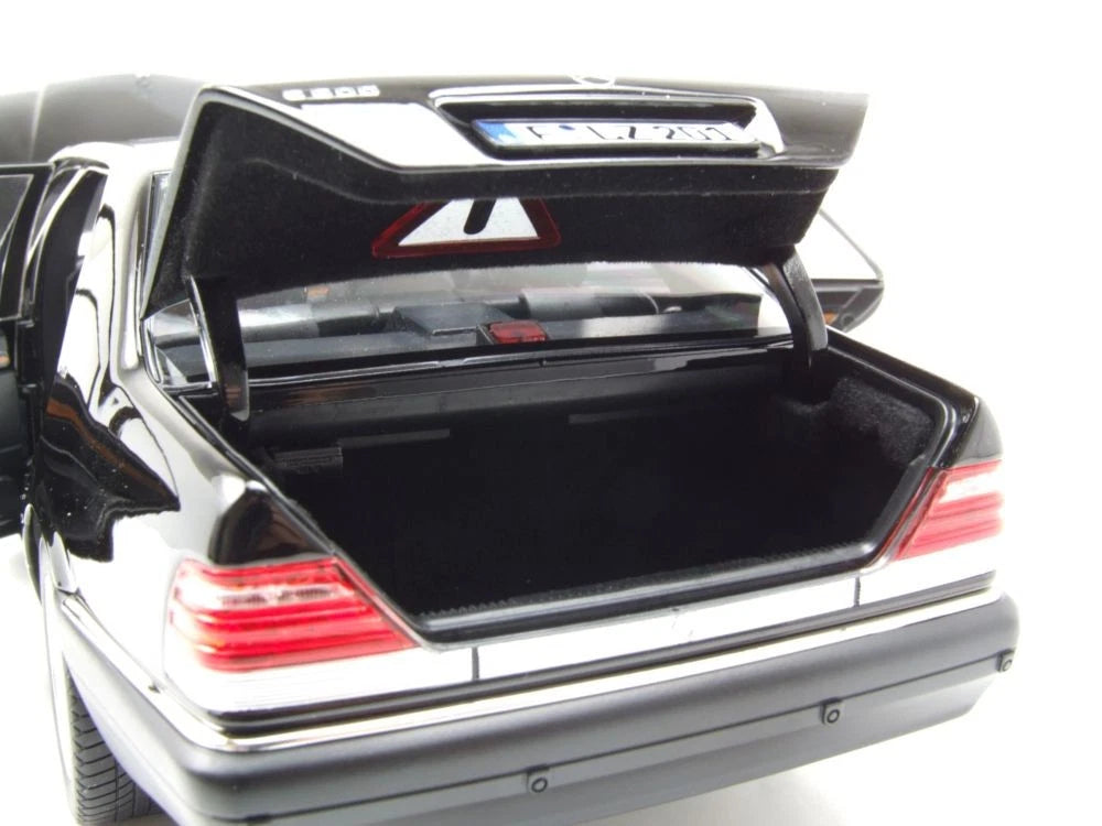 Mercedes Benz S600 W140 V12 black 1:18 NOREV 183045 Мерцедес Бенц С600  черен отваряем