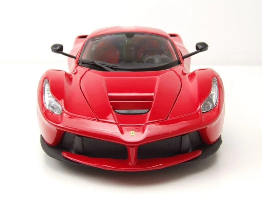 Ferrari LaFerrari red 1:18 Burago 18-16001R Ферари червен