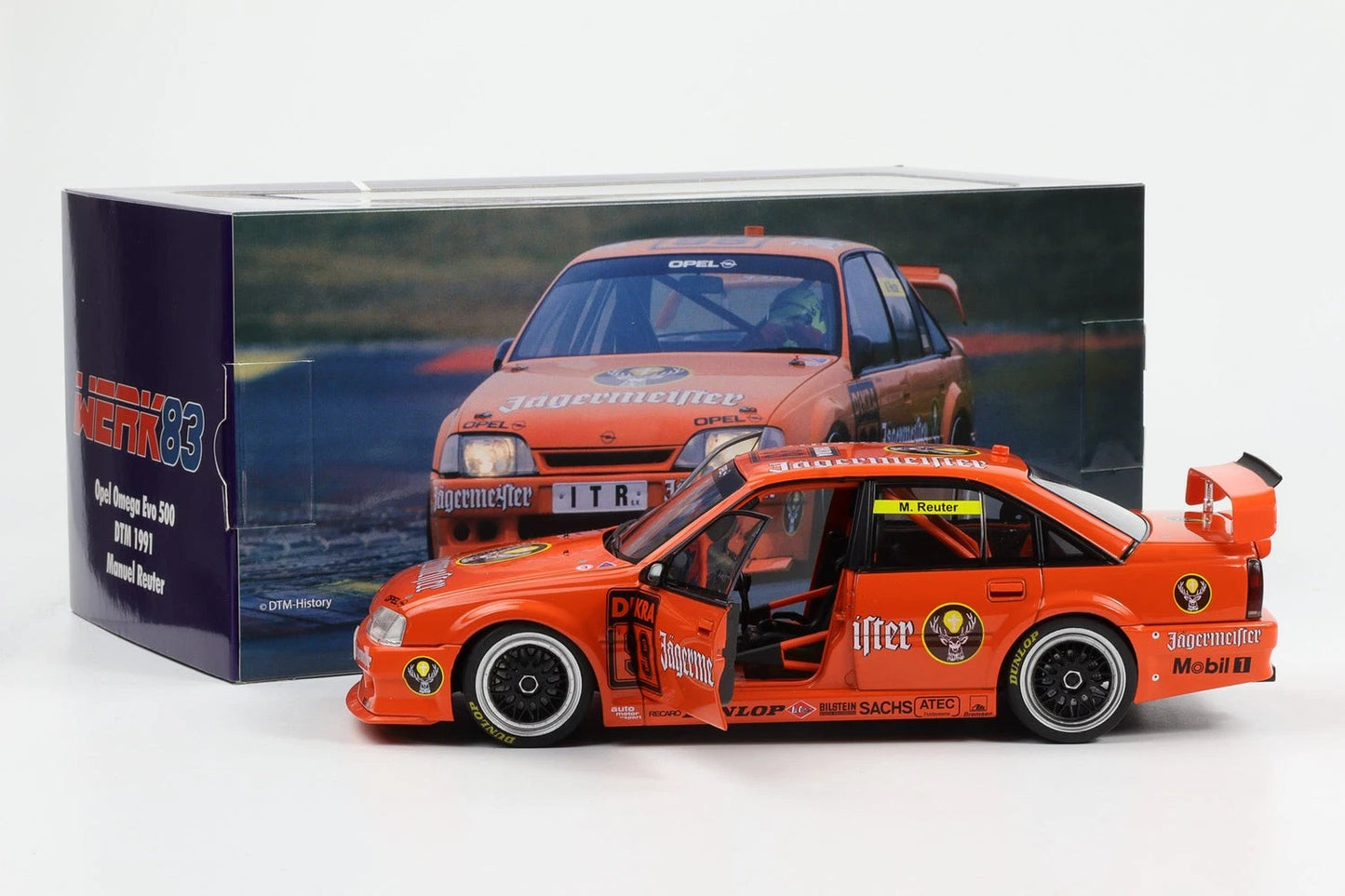 Opel Omega 3000 24V 1991 DTM Jägermeister Werk 83 W18045001 1:18 Опел Омега 3000 24V