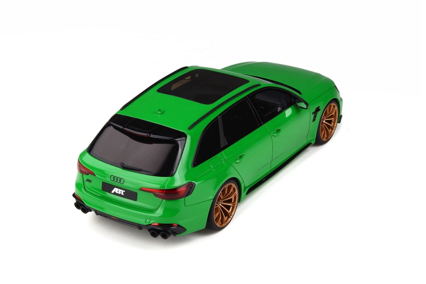 Audi RS4 ABT Kombi green Limitiert 1:18 GT Spirit GT789 Ауди РС4 АБТ зелен Комби Лимитирана