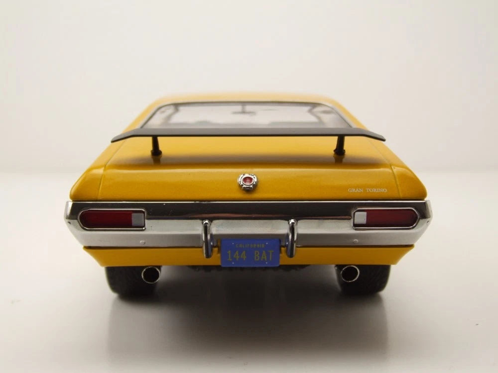 Ford Gran Torino 1972 yellow 1:18 IXO 18CMC186.22 Форд Гран Торино 1972 жълт