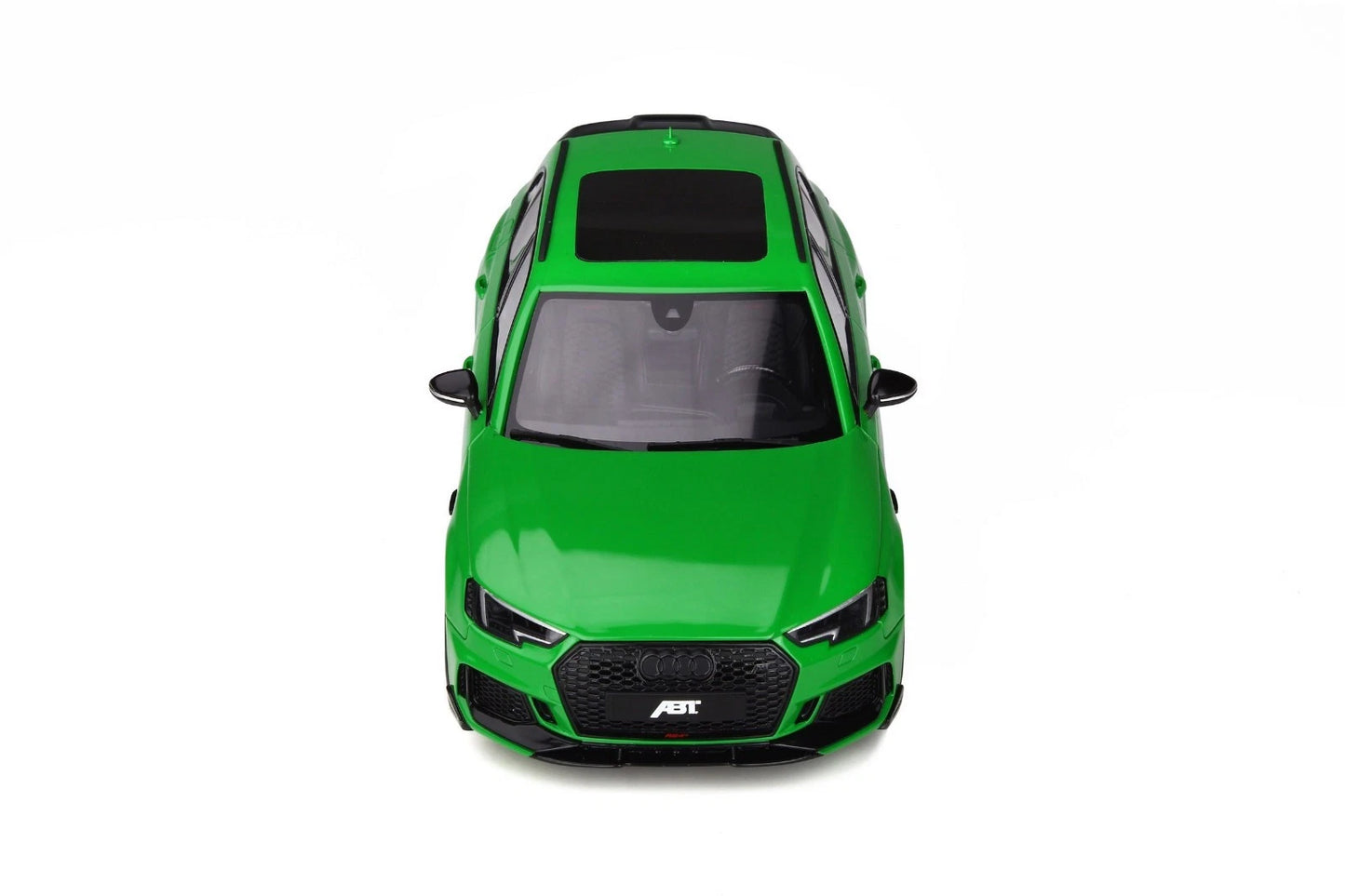 Audi RS4 ABT Kombi green Limitiert 1:18 GT Spirit GT789 Ауди РС4 АБТ зелен Комби Лимитирана