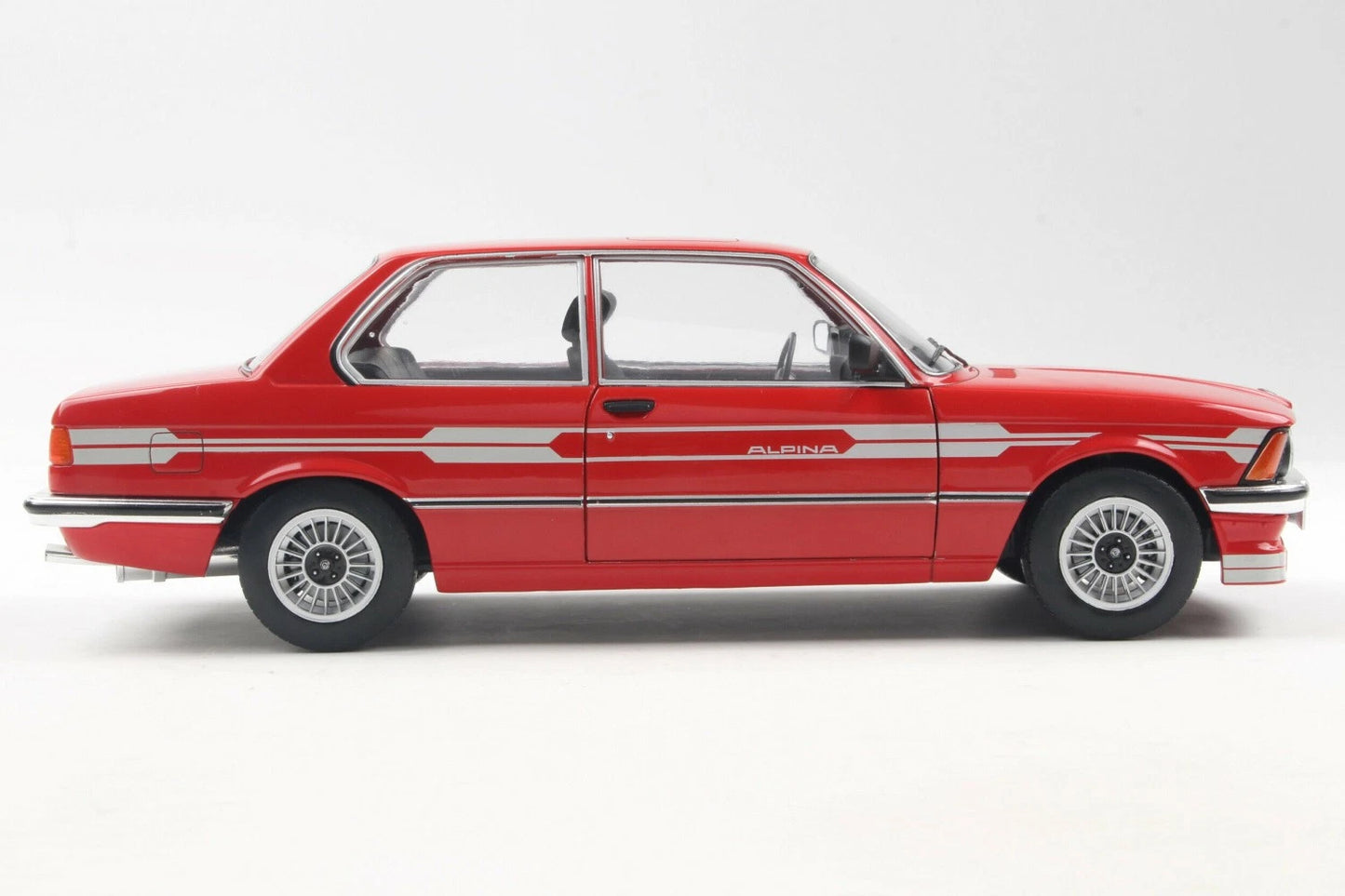 Bmw Alpina E21 C1 1980 red 1:18 Solido S1812803 Бмв Алпина Е21 червен Купе
