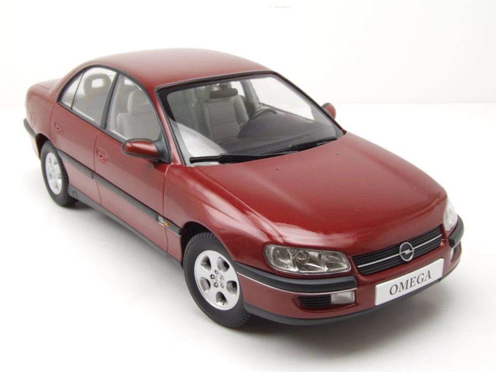 Opel Omega B 1996 red  1:18 Triple 9 Опел Омега Б 1996 бордо
