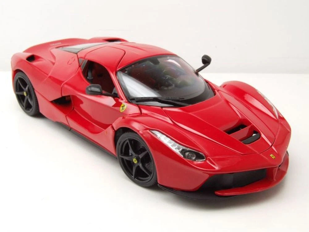 Ferrari LaFerrari red 1:18 Burago 18-16001R Ферари червен