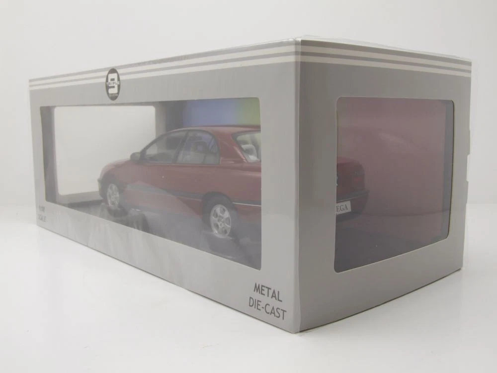 Opel Omega B 1996 red  1:18 Triple 9 Опел Омега Б 1996 бордо